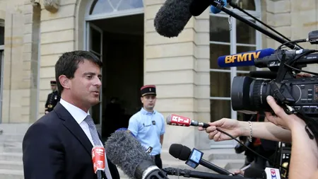 După trei zile de atacuri, care au lăsat în urmă 17 morți, premierul Manuel Valls recunoaște: 