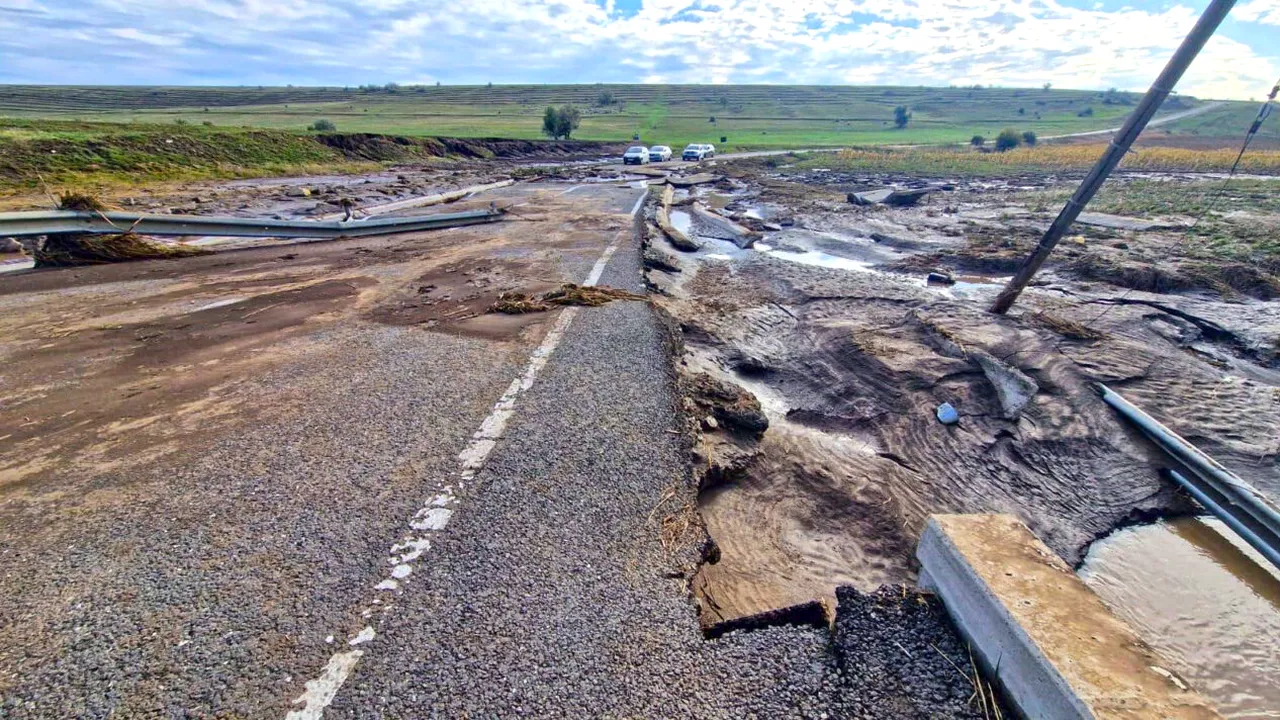 Bilanţul inundaţiilor din GALAȚI / Costel Fotea: Valoarea pagubelor depășește 62 de milioane de lei