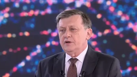 Crin Antonescu alege între cei doi mari giganți ai fotbalului: Messi și Maradona: 