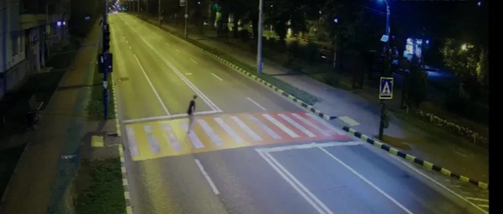 VIDEO șocant | Un pieton a fost spulberat pe trecerea de pietoni de un BMW, la Suceava