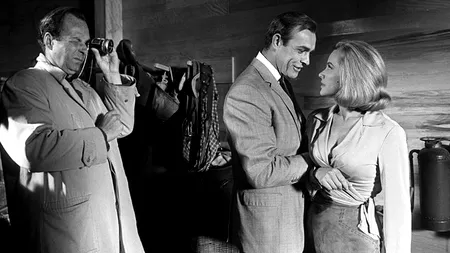 A murit producătorul american care a lansat franciza James Bond