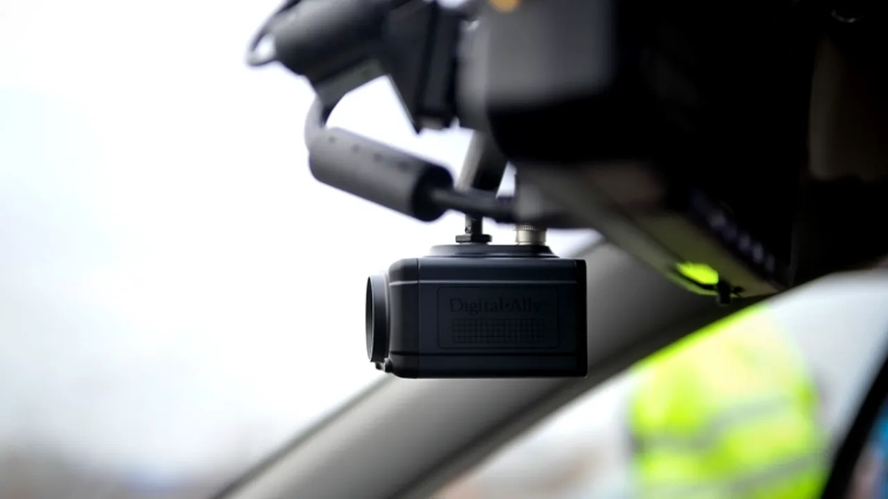 Tânăr, prins circulând cu 223 km/h pe Autostrada București - Constanța