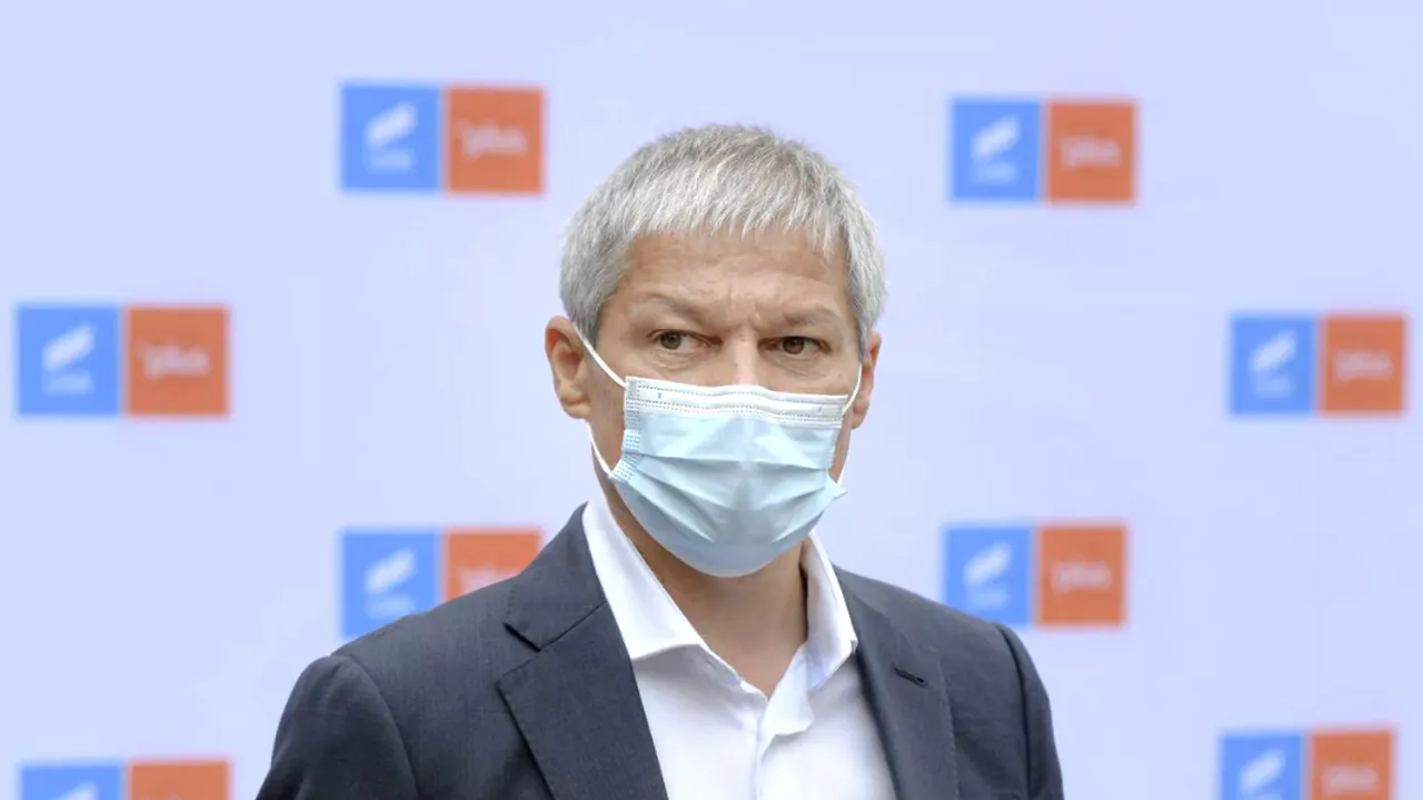 Dacian Cioloș îi răspunde lui Klaus Iohannis: Ne-am dat seama că pe premierul Cîțu mai mult îl încurcăm în obiectivele sale personale