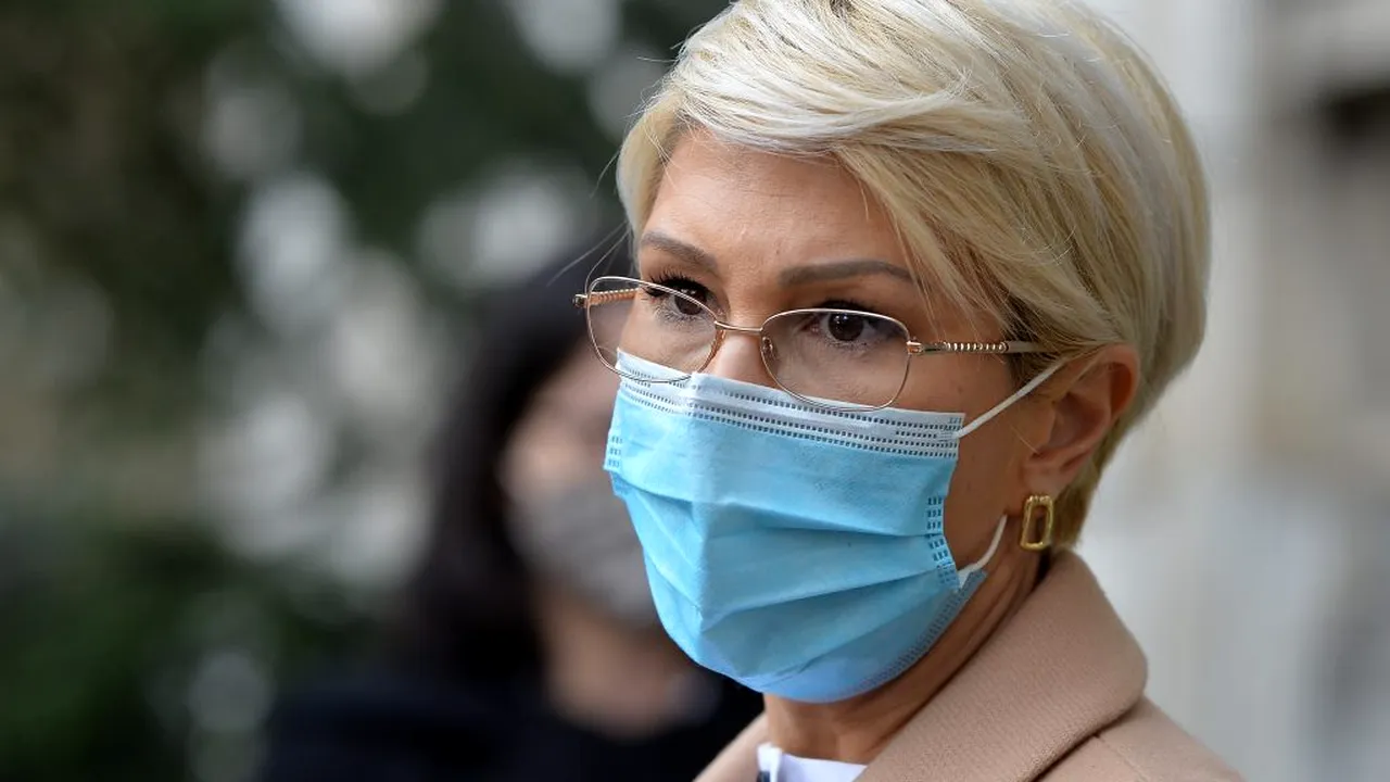 Unde și când se vaccinează Raluca Turcan, Ministrul Muncii!