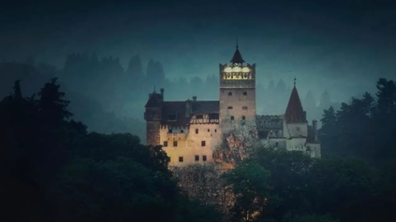Cel mai faimos site de închiriat locații din lume a listat Castelul lui Dracula pentru Halloween. Ce trebuie să faci pentru a petrece o noapte acolo