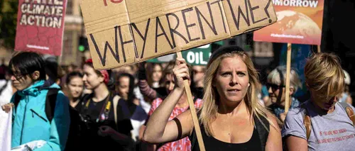 Protestele de la Londra față de schimbările climatice s-au extins, iar 135 de persoane au fost reținute