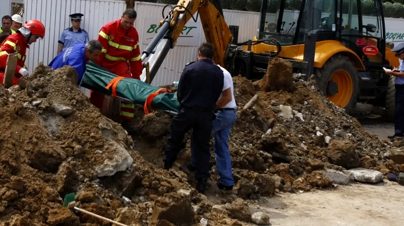 Două persoane au murit după surparea unui mal de pământ în curtea Politehnicii din București