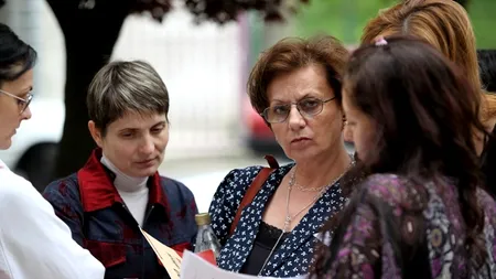 SCANDALUL subiectivă/predicativă continuă. Părinții cer anularea cerinței. Motivul? 
