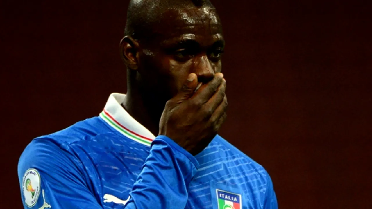 Mario Balotelli a fost jefuit. 