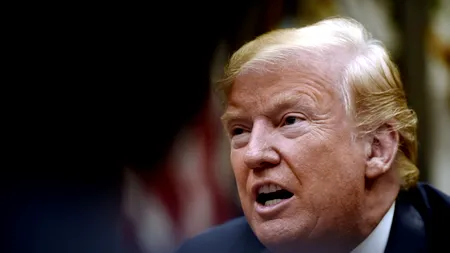 Războiul dintre TRUMP și PRESA americană continuă. Liderul de la Casa Albă cere concedierea șefului CNN