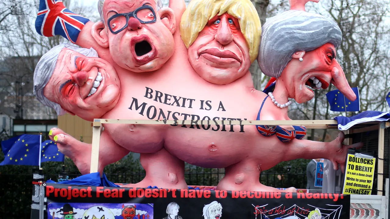 România în fața primului TEST important la Președinția Consiliului UE: Trebuie SĂ MEDIEZE amânarea Brexit-ului