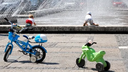 VREMEA în următoarele două săptămâni. Iulie 2012 - a doua cea mai secetoasă lună a lui Cuptor din ultimul secol. Nici în august nu va ploua mai mult