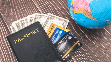 Mai multe țări europene solicită reguli mai stricte privind eliberarea vizelor turiștilor ruși