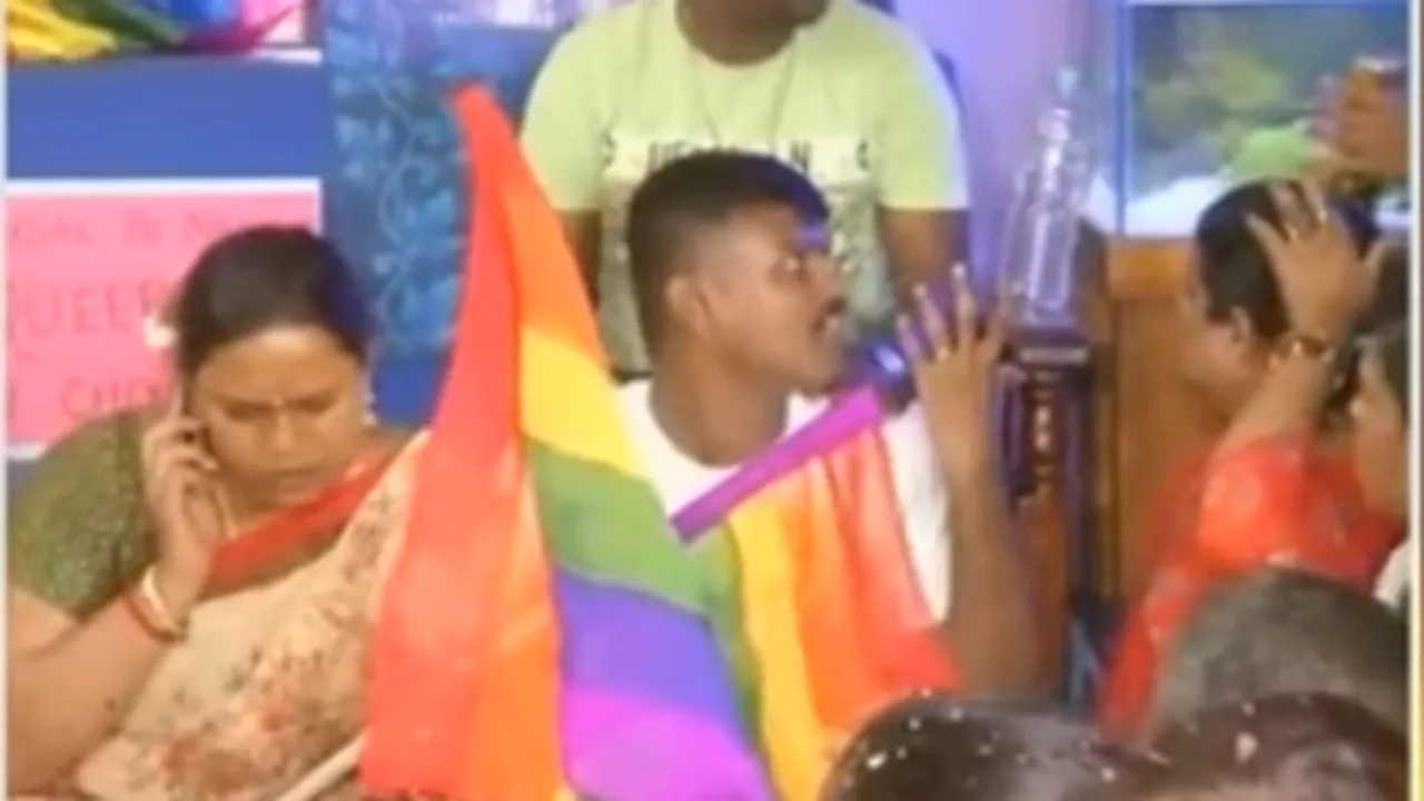 Verdict istoric în India. Curtea Supremă a legalizat ACTUL SEXUAL între homosexuali