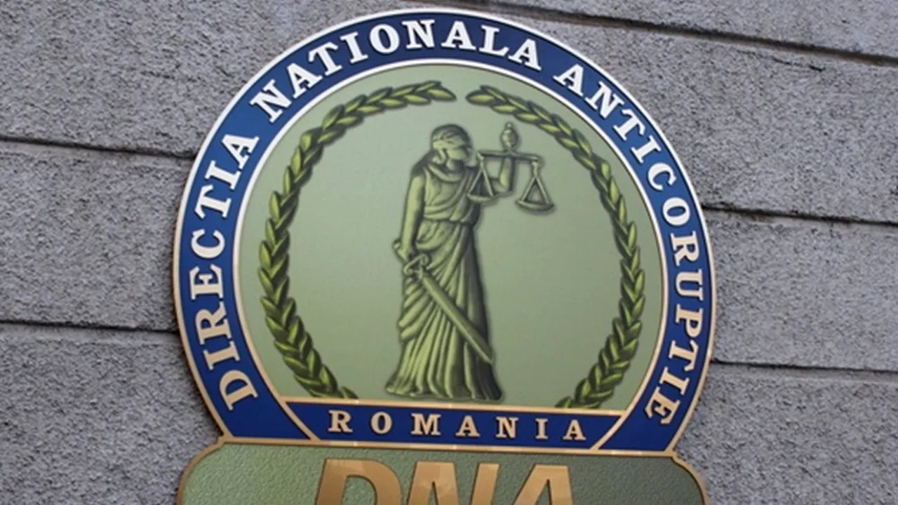 Șeful laboratorului de radiologie al unui spital de urgență, reținut pentru luare de mită