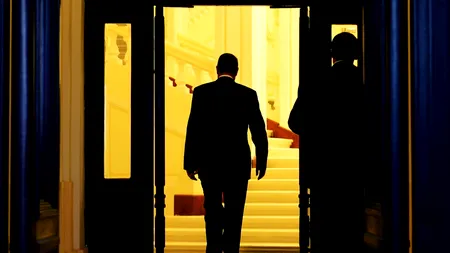 Prefectura Sibiu anunță când trebuie Iohannis să demisioneze de la Primărie