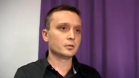 Un dentist a îndemnat-o pe mama unui copil să îl pălmuiască pentru a-i face anestezia