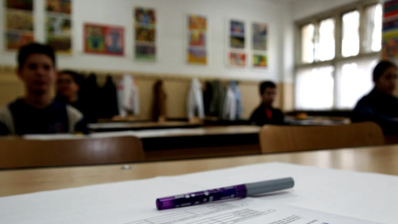 Cum vrea să-i pedepsească Ministrul Educației pe profesorii care au boicotat simularea Evaluării Naționale și ce ar trebui să facă elevii și părinții