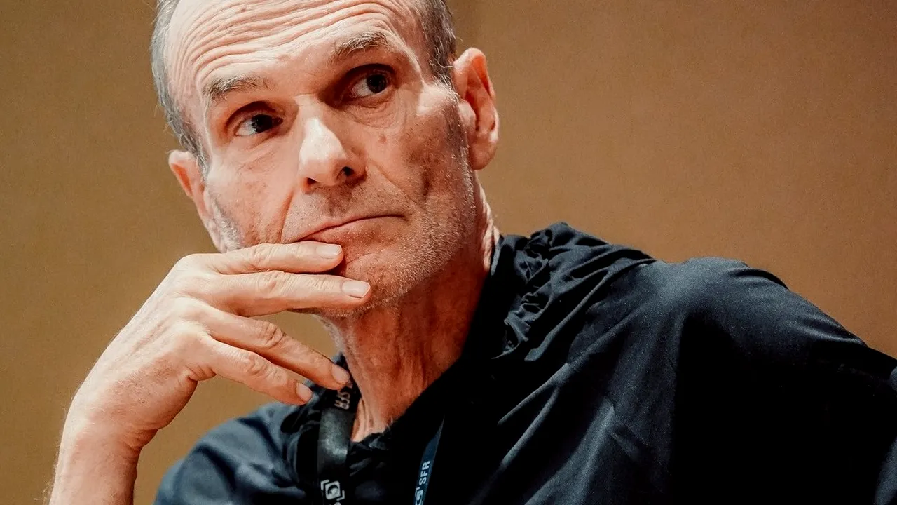 Reacția lui Cristian Tudor Popescu, după agravarea stării de sănătate a lui Ion Iliescu: „Lacrimi de curcubeu”