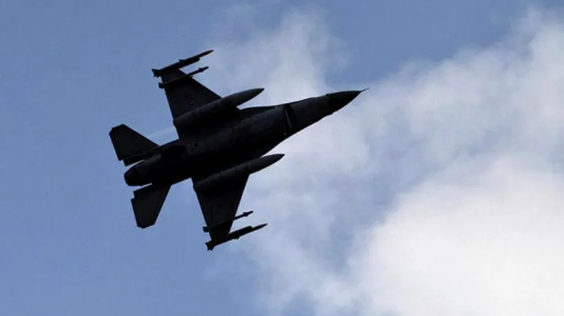 Avioanele de vânătoare turce au doborât O DRONĂ în apropierea frontierei cu Siria