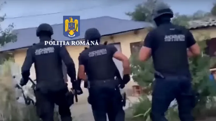 Jandarmi în stare gravă după ce au fost bătuți crunt de cinci tineri din Vaslui. Agresorii au fost arestați preventiv