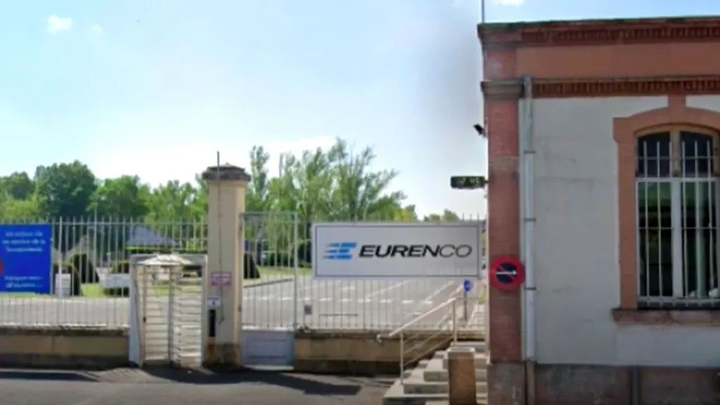 Opt răniți în urma unei explozii la o fabrică de explozibili din Franța. Poliția recomandă evitarea zonei