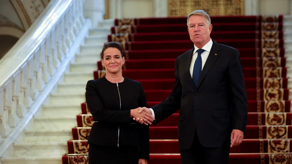 VIDEO | Președintele Ungariei, Katalin Novák, în vizită de stat în România. Klaus Iohannis a întâmplinat-o la Cotroceni în cadrul unei ceremonii oficiale. Agenda întâlnirilor