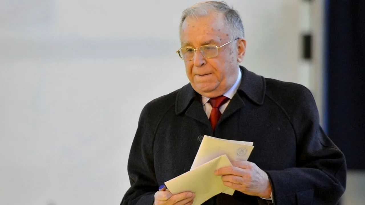 Iliescu: UDMR să nu fie cooptată la guvernare, dar să ofere un sprijin parlamentar USL