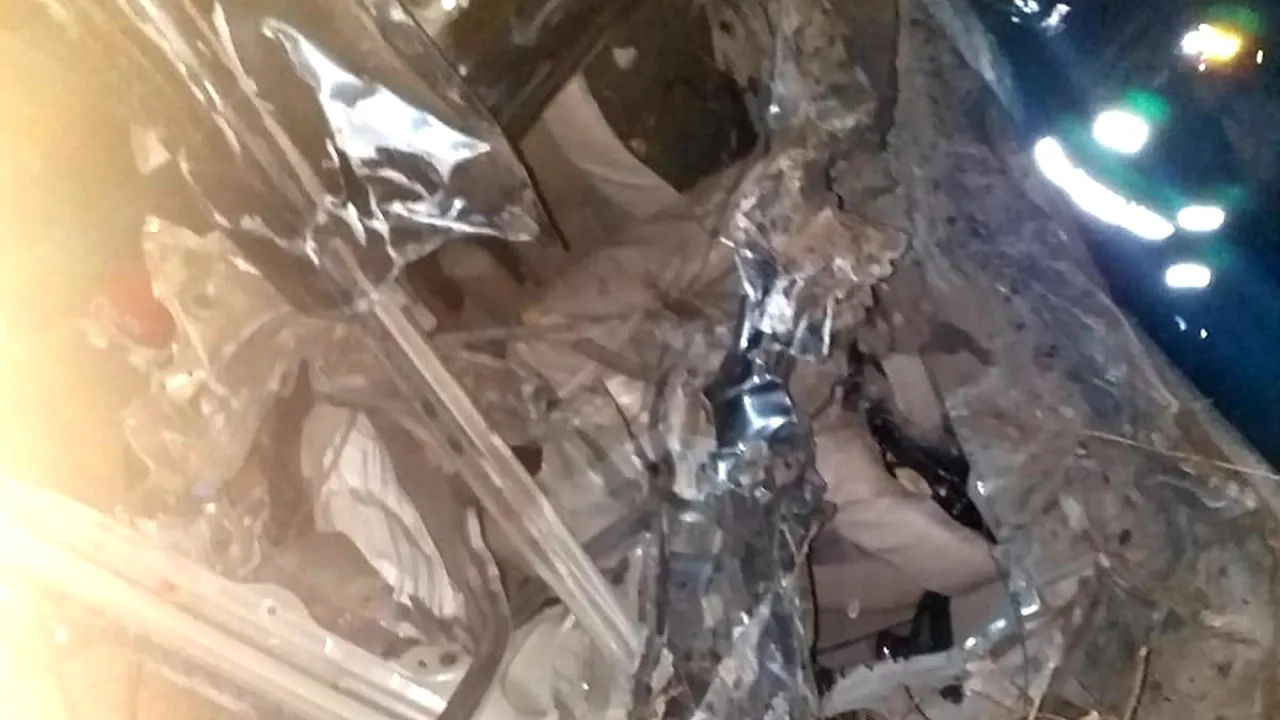 Doua mașini răsturnate, în urma unui accident rutier, în județul Giurgiu