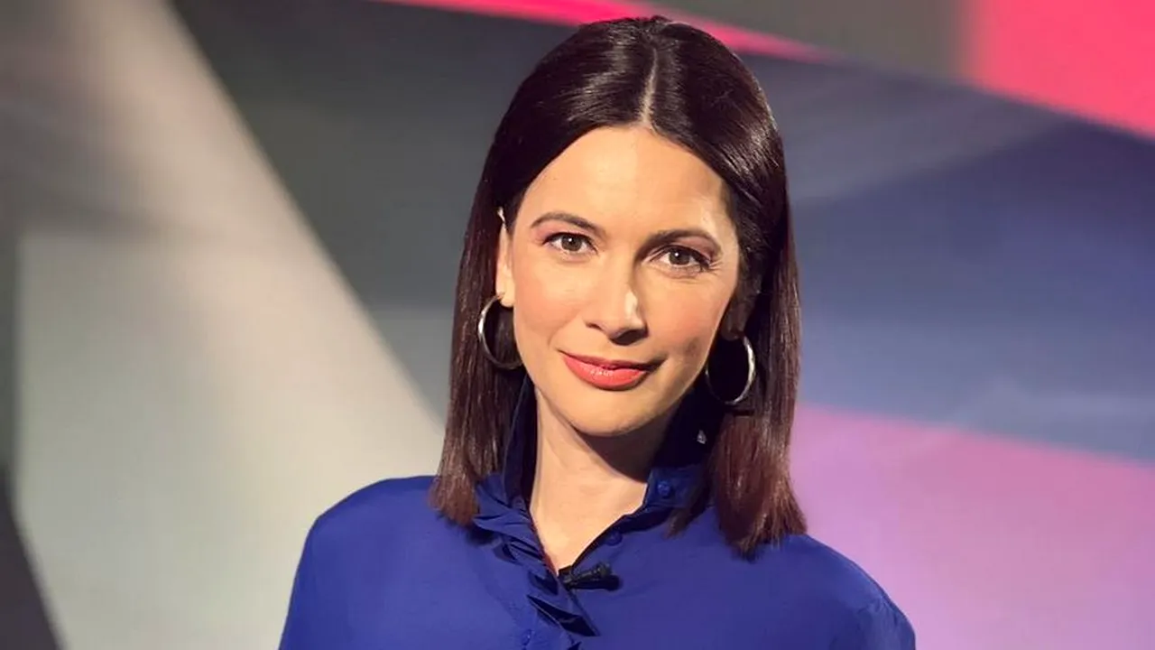 Cum a ajuns Andreea Berecleanu în TELEVIZIUNE. ”Eu am fost aruncată în emisie la 18 ani, la un jurnal de știri la 6 dimineața”