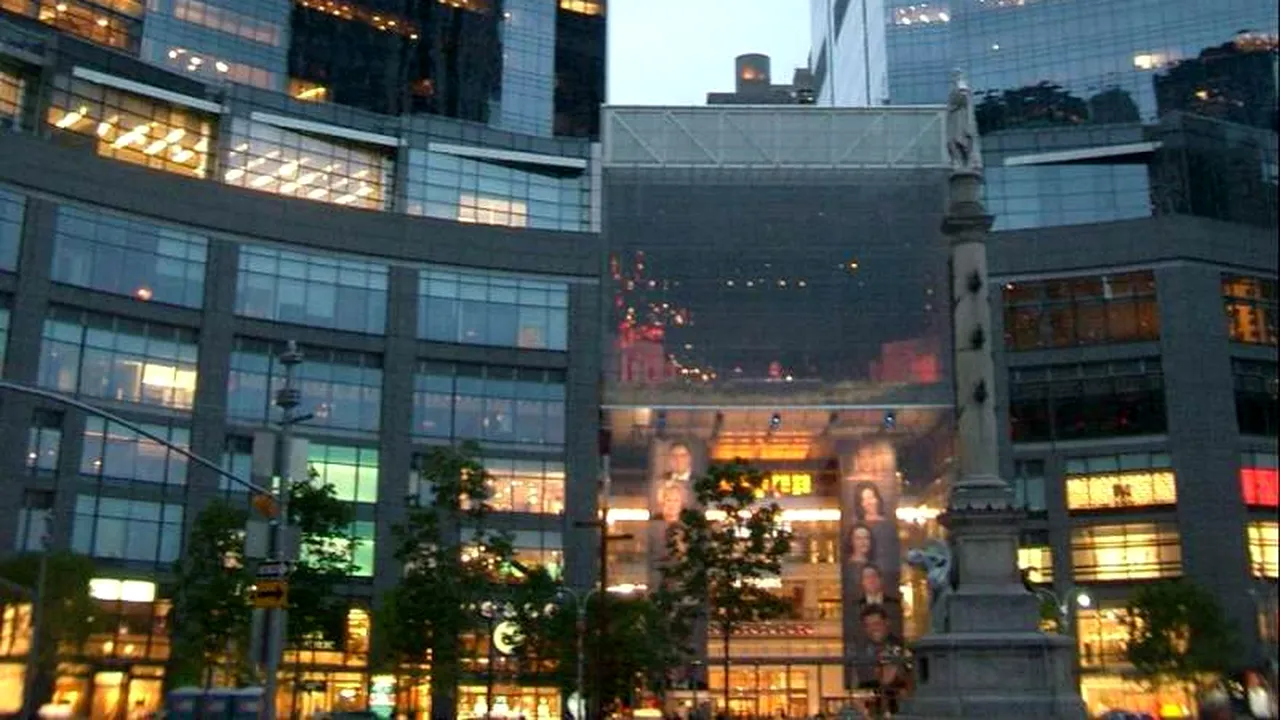 Cine este mogulul care a vrut să cumpere Time Warner cu 80 miliarde de dolari, dar a fost refuzat