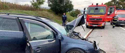 FOTO | Un mort și doi răniți, în urma unui accident auto produs pe un drum național din județul Mureș