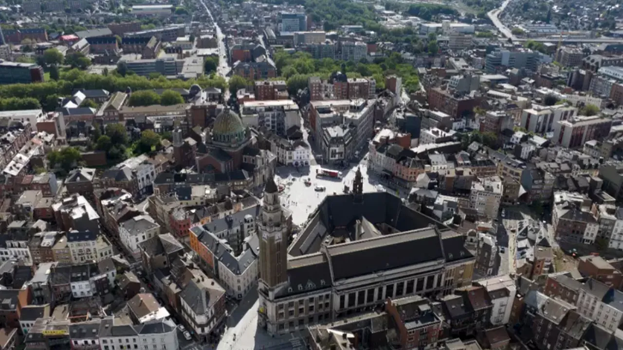 Orașul cel mai urât din lume care atrage turiștii ca un magnet. În ce constă farmecul său