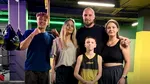 Actrița Angelina Jolie și-a adus fiul de 18 ani la un club de box din Harkov, Ucraina