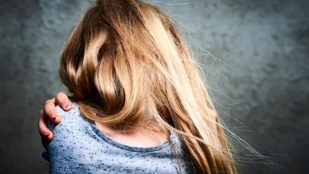 Tatăl fetei de 15 ani din Turnu Măgurele, desfigurată de fostul iubit, mărturii cutremurătoare: A lovit-o ca un animal!