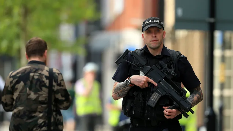 O femeie suspectată că ar avea legătură cu atacul terorist de la Manchester, reținută de poliția britanică