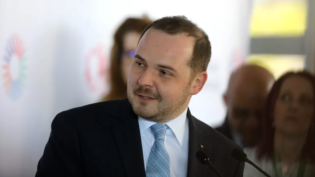 Alexandru Rogobete respinge dezinformarea și anunță că Ministerul Finanțelor a transferat contribuția de 1,2 mld. lei de la bugetul de stat pentru spitalele construite prin PNRR