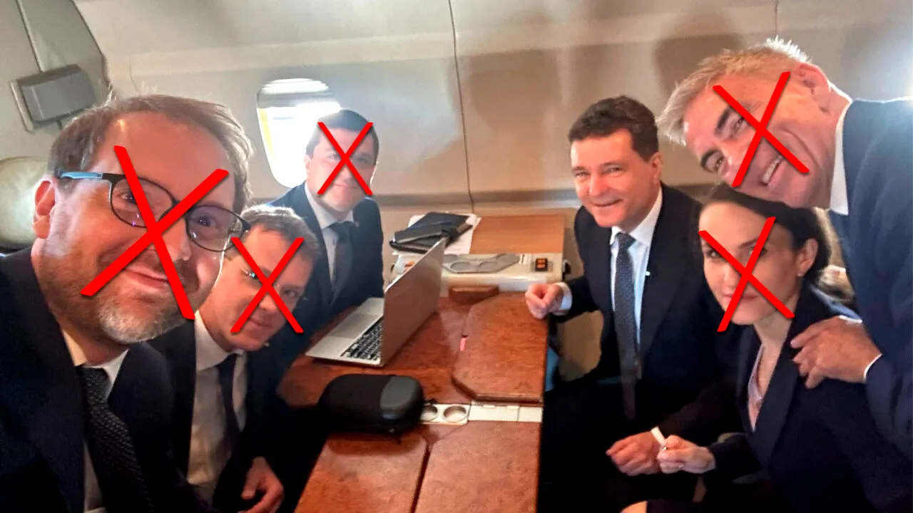 Gluma zilei pe internet, după ce PSD și PNL au decis să treacă Guvernul Niculescu. Fotografia s-a viralizat rapid