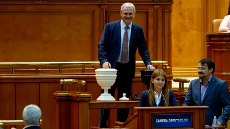 USR vrea comisie de anchetă pentru votul moțiunii de cenzură: „E o suspiciune că unii au introdus mai multe bile în urne