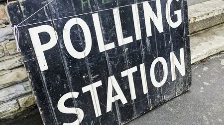 Cum poate fi fraudat votul la prezidențiale. Un român face o demonstrație incredibilă: „Ca la șah! Autocolantul <Votat 2019 >...