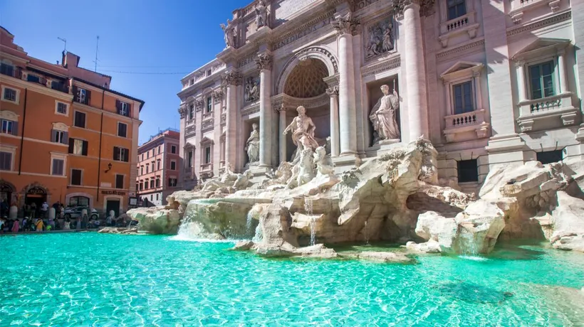 (P) Roma ar putea taxa turiștii care vor să viziteze celebra Fontana di Trevi