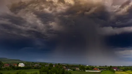 Vremea 28 iulie - 25 august 2025. Vremea se schimbă radical, temperaturi scăzute, ploi torențiale și vijelii