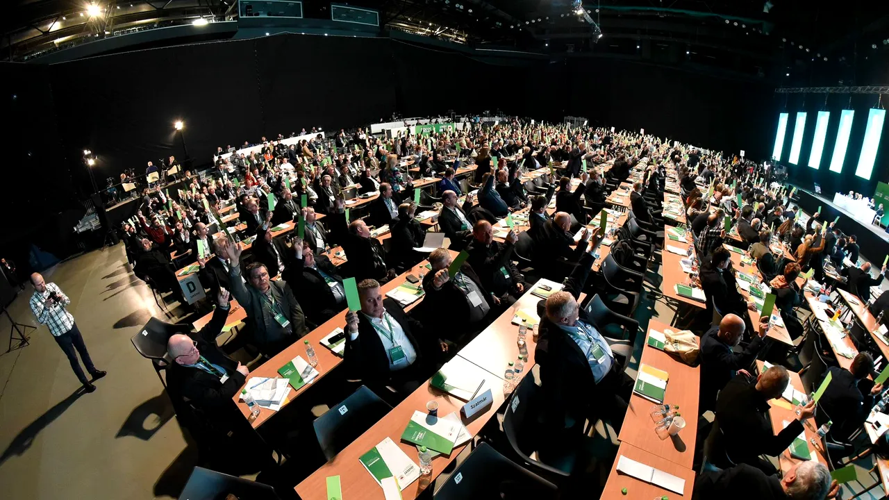 Mesajul UDMR către români: Oameni buni, ACCEPTAȚI să folosim simbolurile care ne caracterizează!