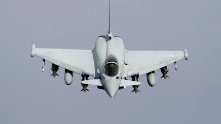 Avioanele rusești s-au apropiat de o zonă în care NATO efectua exerciții militare. Cum au reacționat Forțele Aeriene Regale