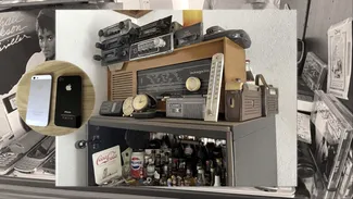 Cât costă un „muzeu vintage” pe Olx: Un aparat foto Kodak din 1972, o bancnotă din 1966 și o cutie de Amigo dinainte de 1989, printre „exponate”