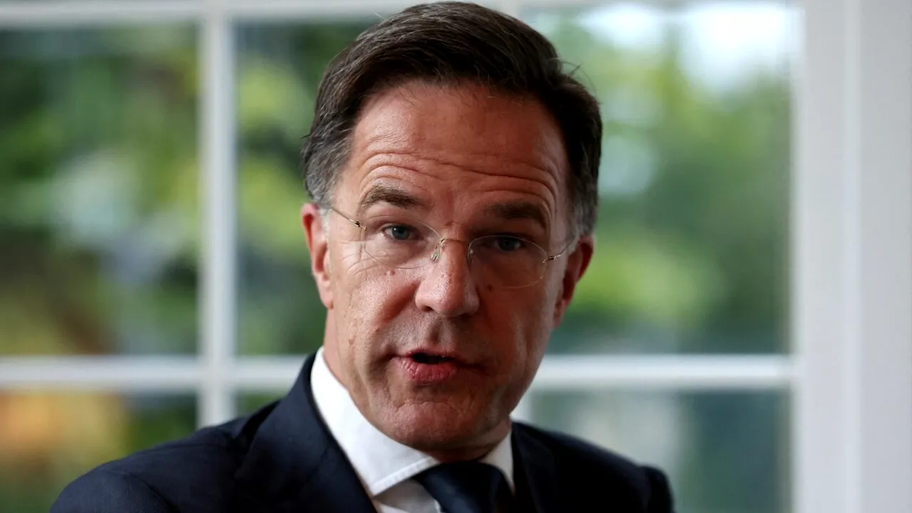 Secretarul general al NATO, Mark Rutte, vine săptămâna viitoare la București, în contextul retragerii trupelor AMERICANE din România
