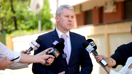 Cătălin PREDOIU a ajuns la sediul de campanie al lui Crin Antonescu: 