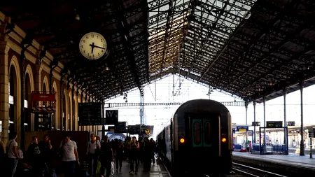 Un ministru francez propune discriminarea în controalele din gări