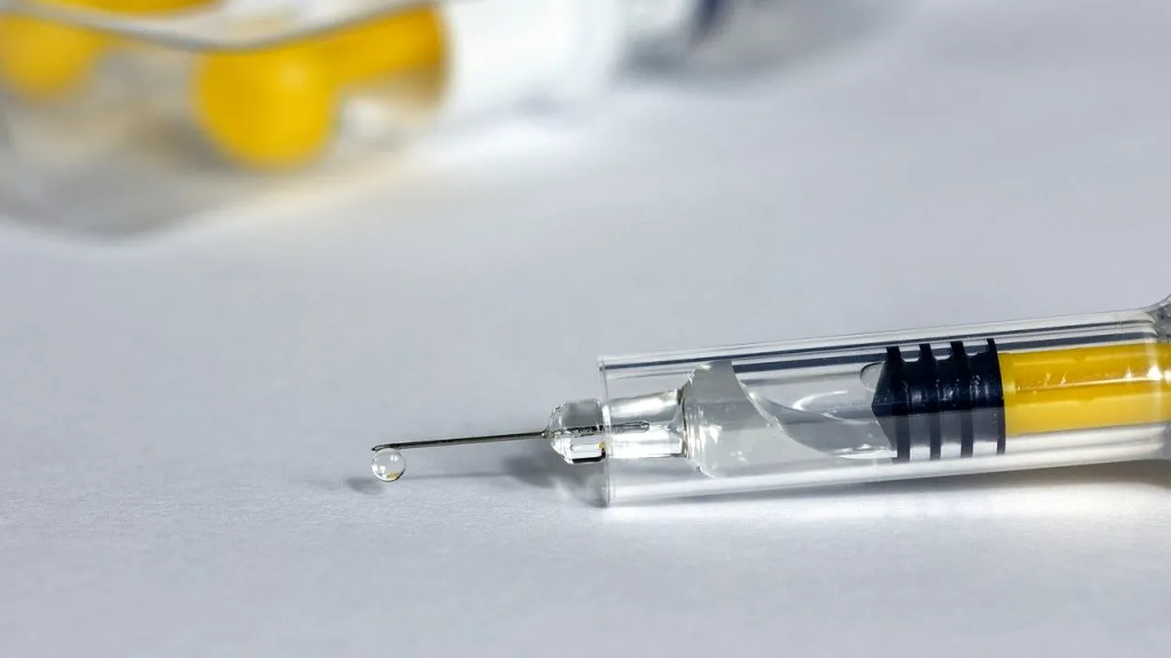 Fratele unui medic a decedat la o zi după vaccinarea anti-COVID