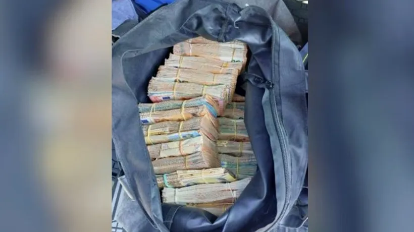 Ce a PĂȚIT un român după ce a fost prins în Germania cu 500.000 de euro într-o geantă